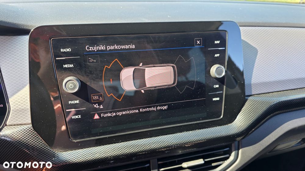 Volkswagen T-Cross - 11