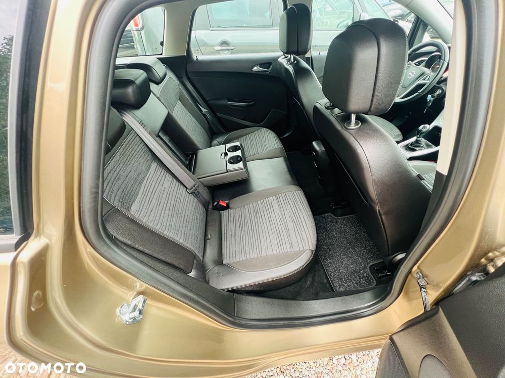 Opel Astra 1.4 Turbo Design Edition - 13