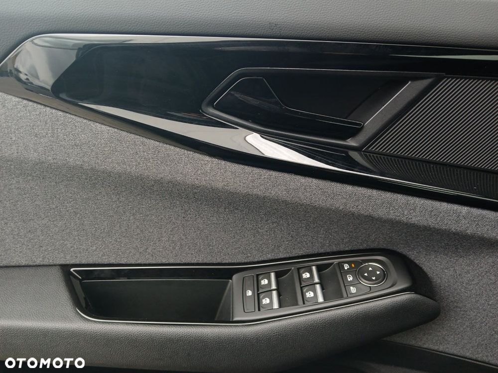 Renault Austral 1.3 TCe mHEV Evolution - 16