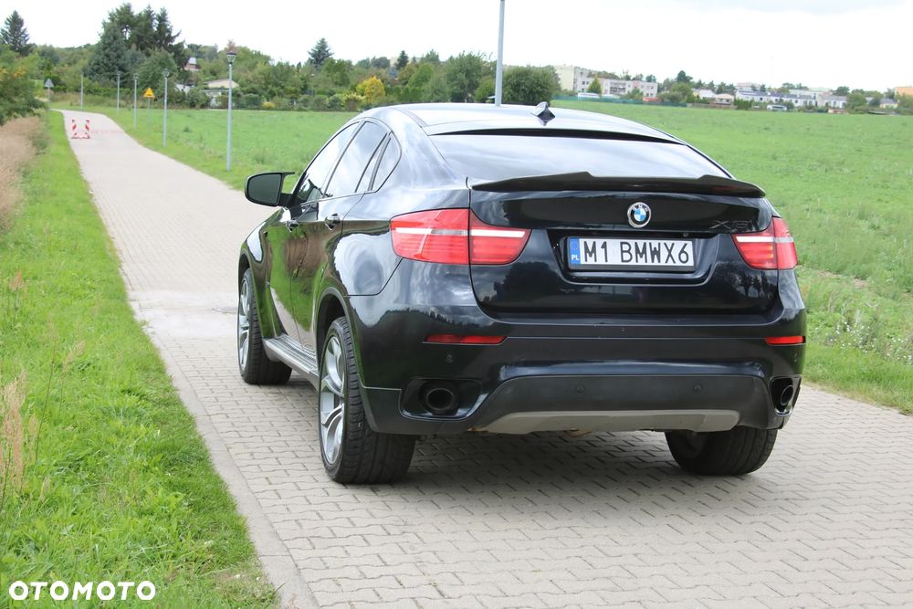 BMW X6 - 13