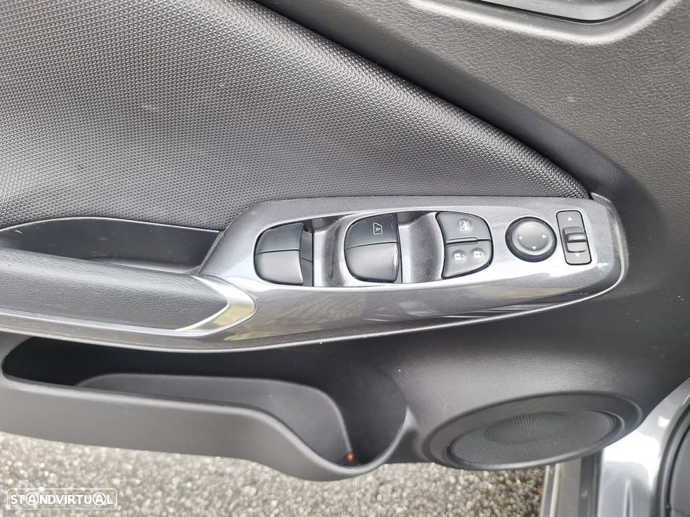 Nissan Juke 1.0 DIG-T N-Connecta NAV. DCT - 9