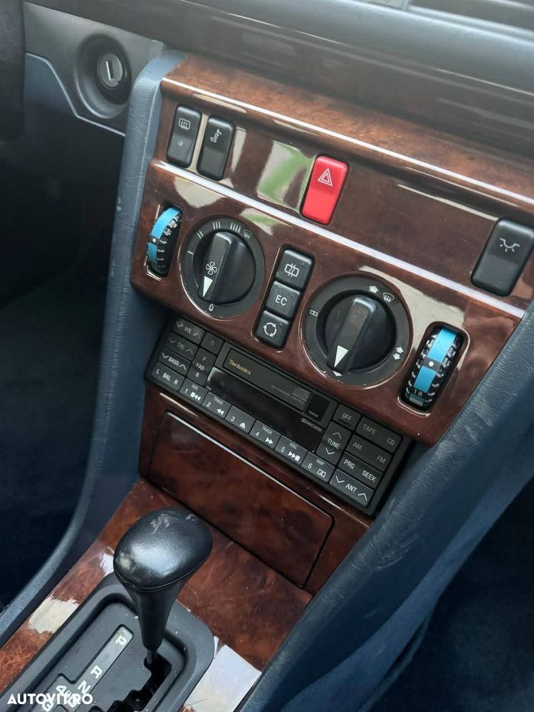 Mercedes-Benz W124 - 29