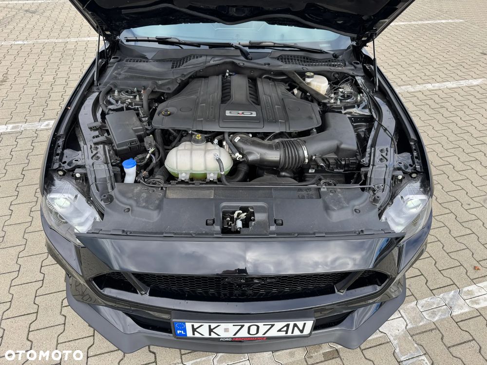 Ford Mustang 5.0 V8 GT - 6