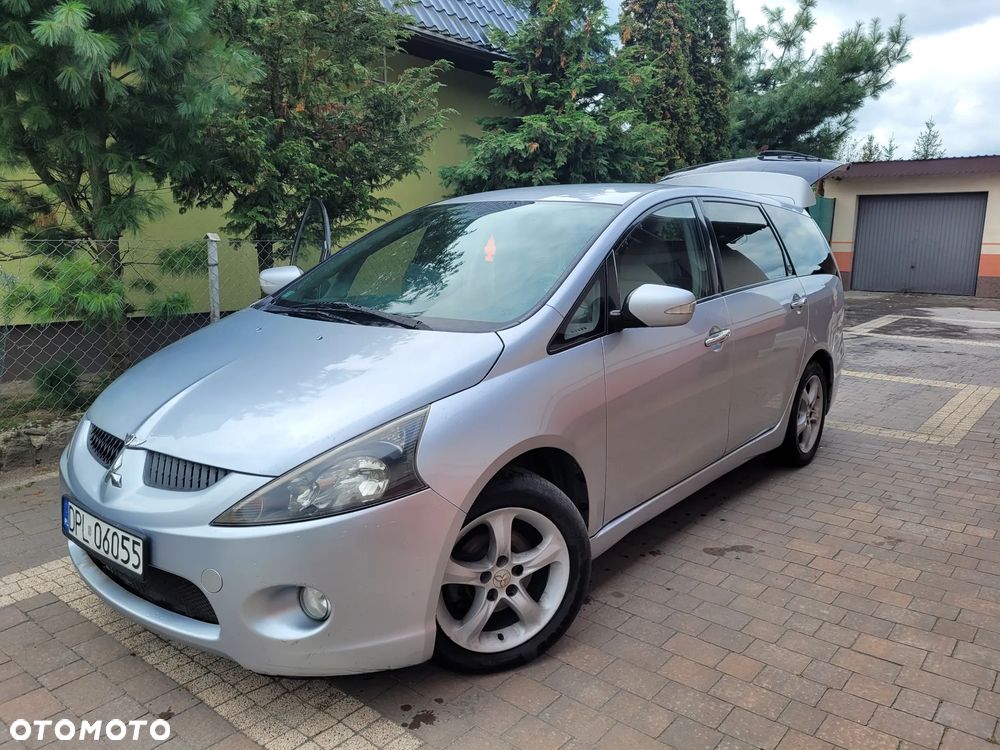 Mitsubishi Grandis 2.4 Motion - 1
