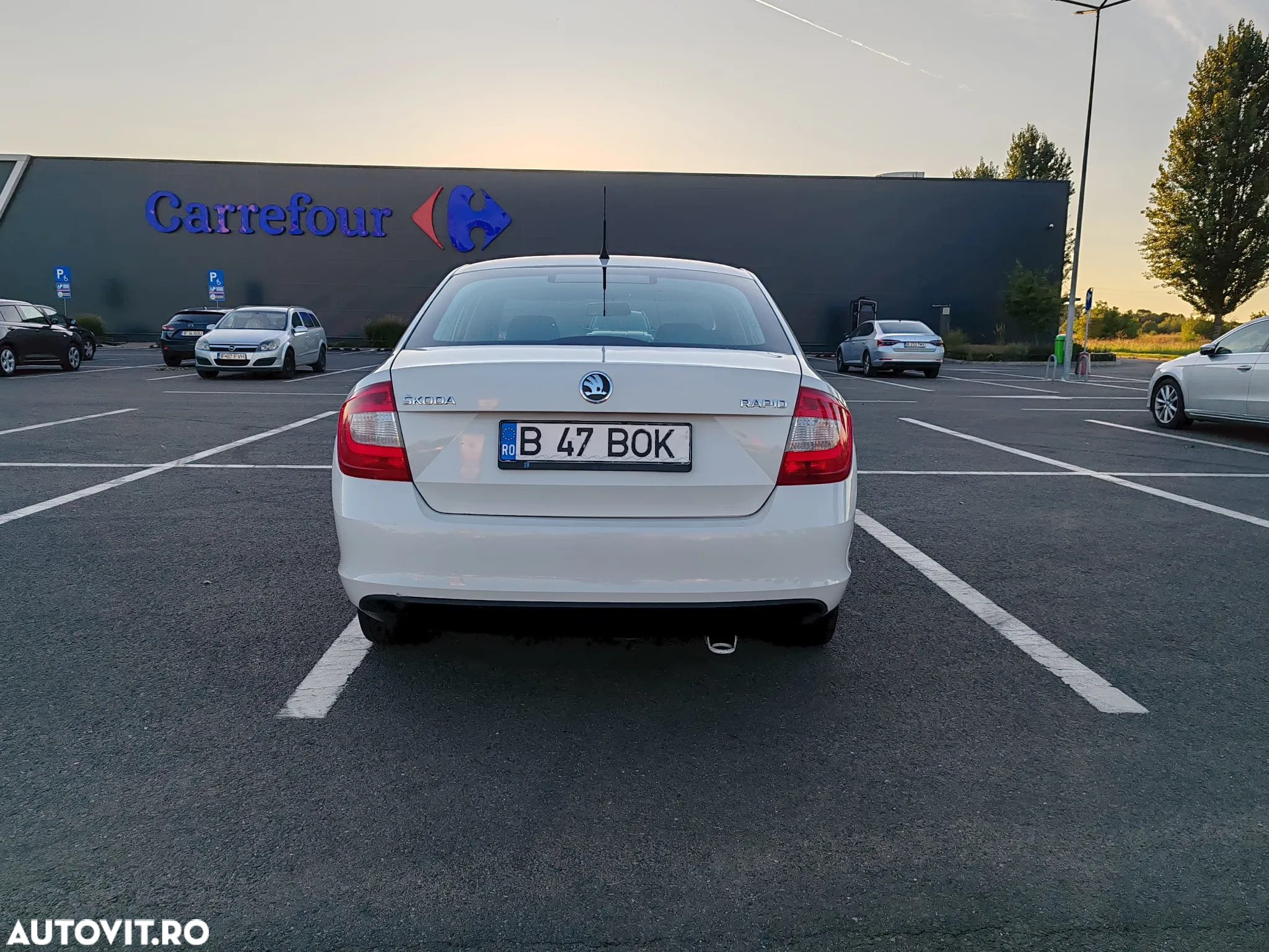 Skoda RAPID 1.2 MPI Active - 2