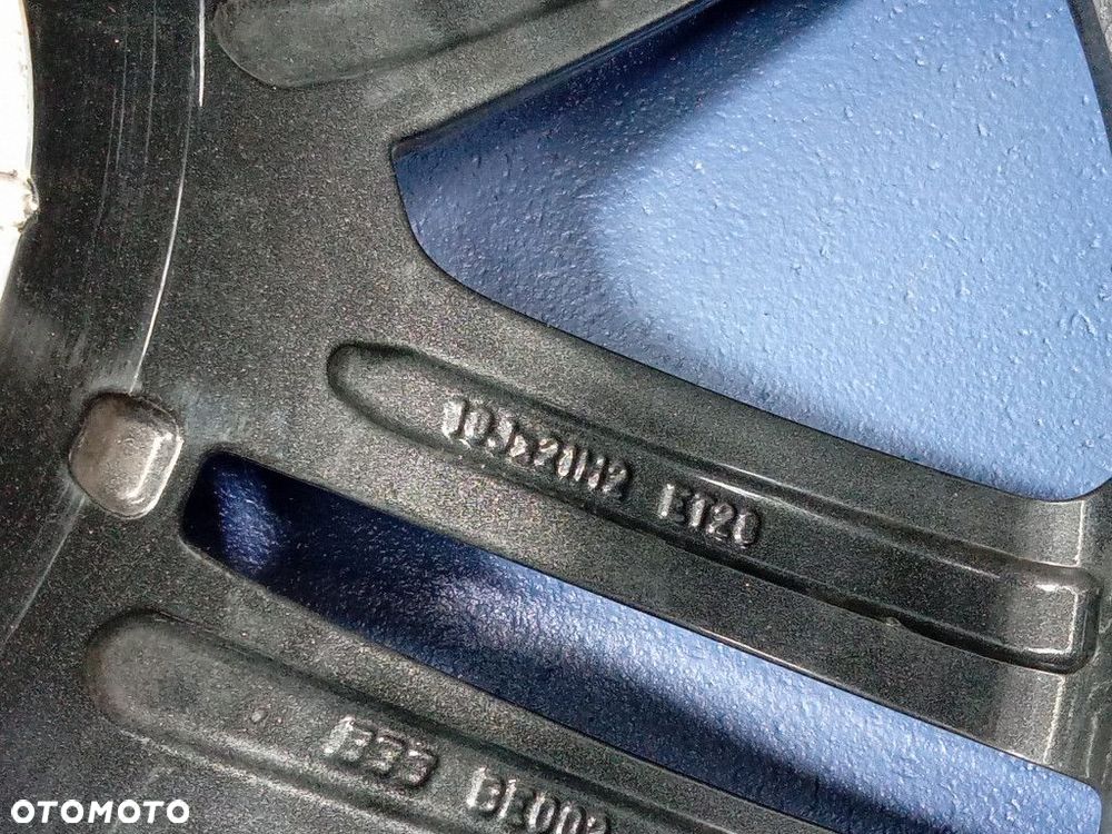 BENTLEY BENTAYGA FELGA ALUMINIOWA 10JX21H2 ET28 \ BBS\ - 5