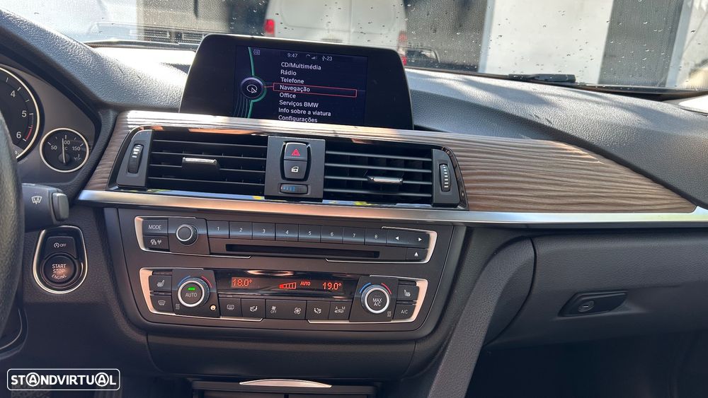 BMW 320 d Modern Line - 10