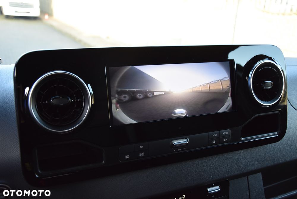 Mercedes-Benz SPRINTER 2022 / ZABUDOWA KEGGER LOW RACE + / AUTOLAWETA / HAK / 3.0 V6 AUTOMAT / DUŻY MBUX / KAMERA COFANIA / SYPIALKA SPOJKAR / PODUSZKI TYŁ / UNIKAT / STAN FABRYCZNIE NOWY - 33