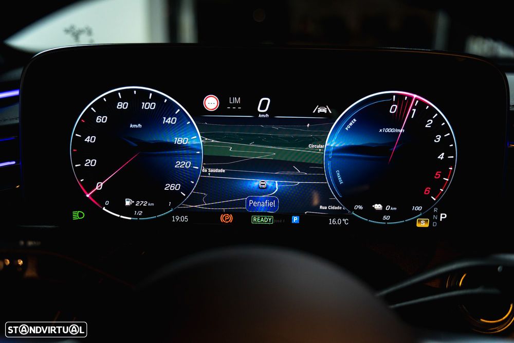 Mercedes-Benz E 300 de - 13