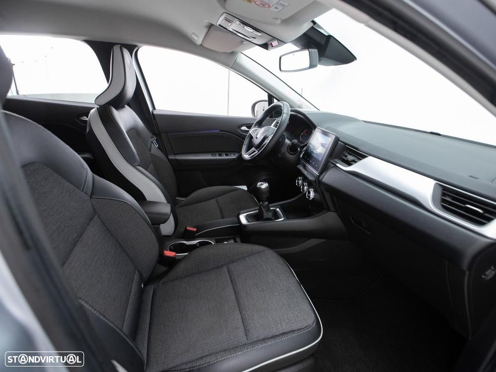 Renault Captur 1.0 TCe Techno Bi-Fuel - 9