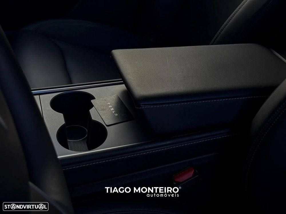 Tesla Model Y Tração Traseira - 58