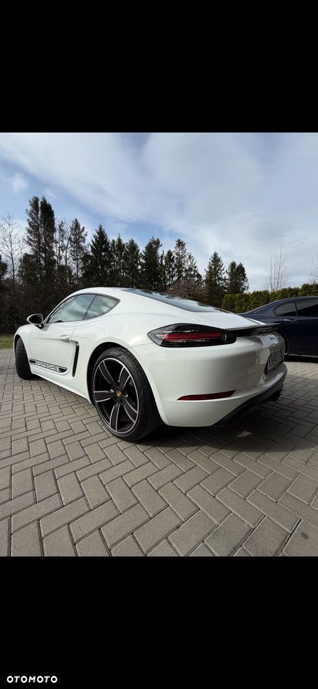 Porsche 718 Cayman - 5