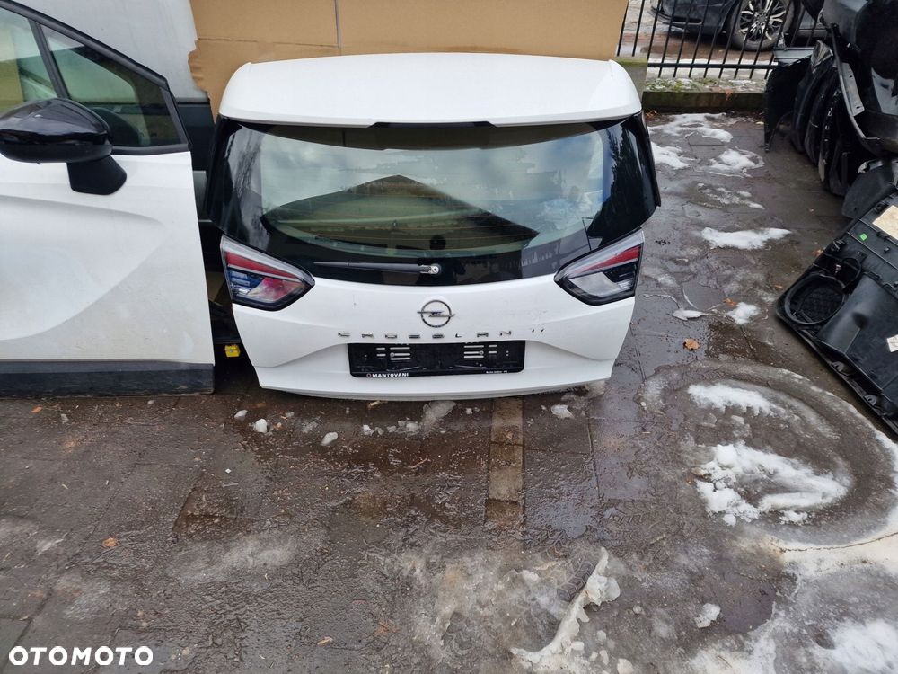 klapa bagażnika opel crossland 2023 lift - 1