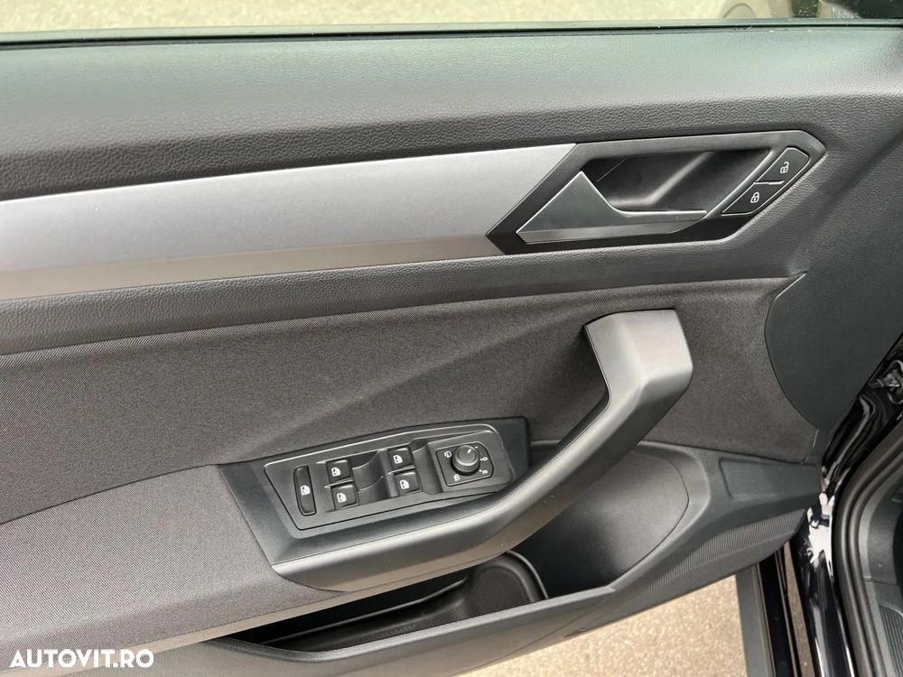 Dezmembrari Volkswagen T-Roc 2024 1.0 TSi cod DUSA - 2