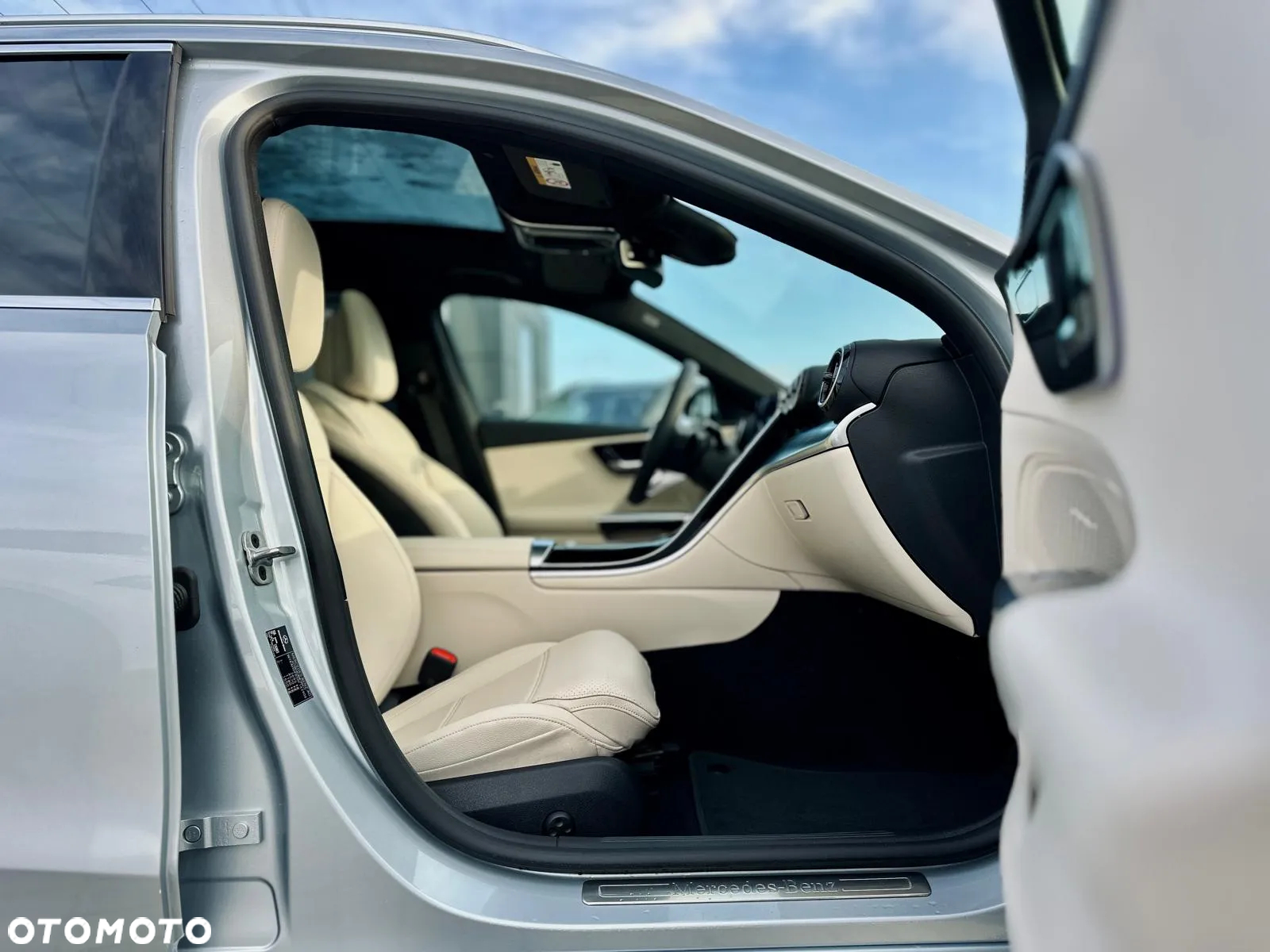 Mercedes-Benz Klasa C 300 de PHEV 4-Matic Avantgarde - 19