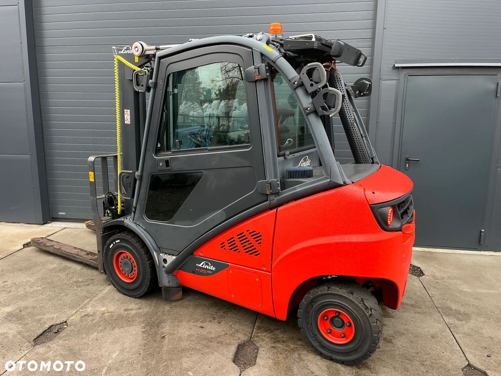 Linde H20D/600 DIESEL Triplex widły teleskopowe Klima Pozycjoner - 11