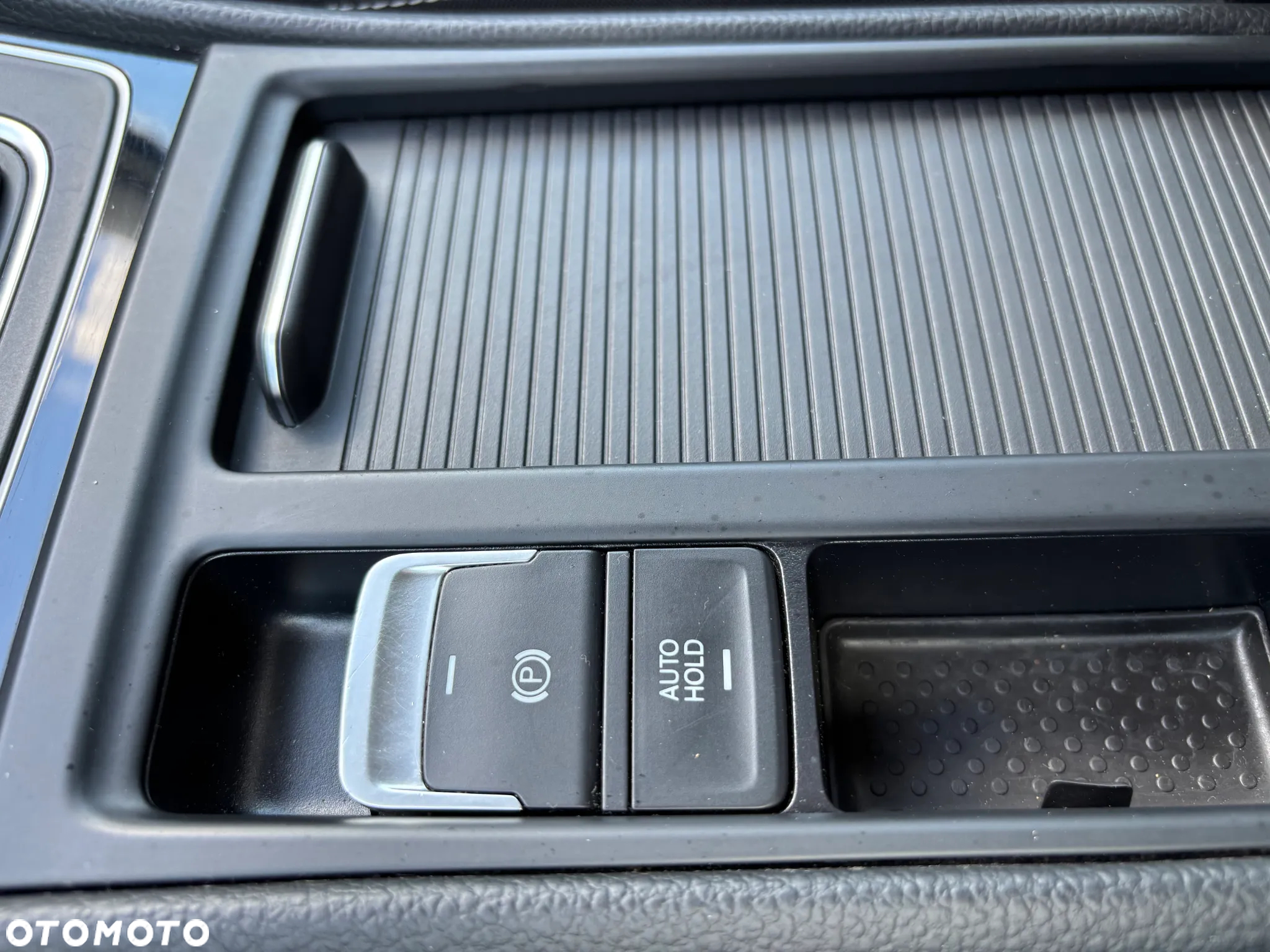 Volkswagen Golf Variant 1.6 TDI BlueMotion Technology DSG Cup - 30