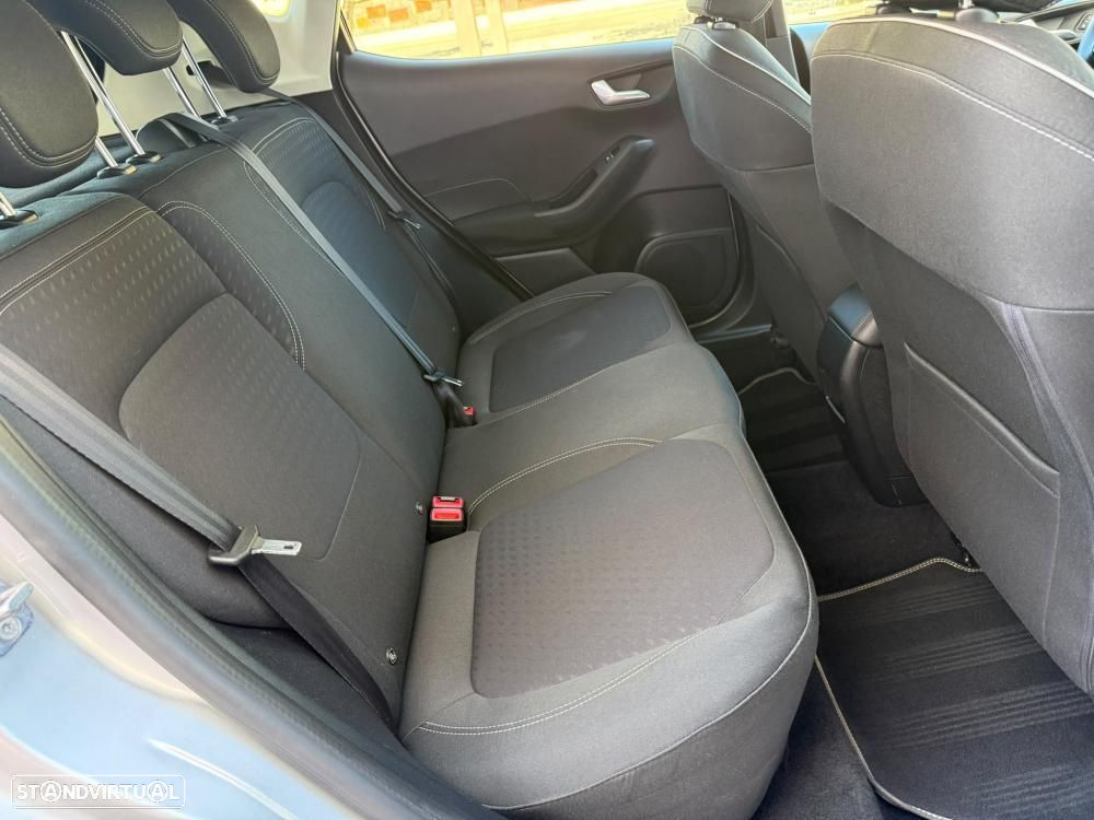 Ford Fiesta 1.0 EcoBoost Titanium - 21