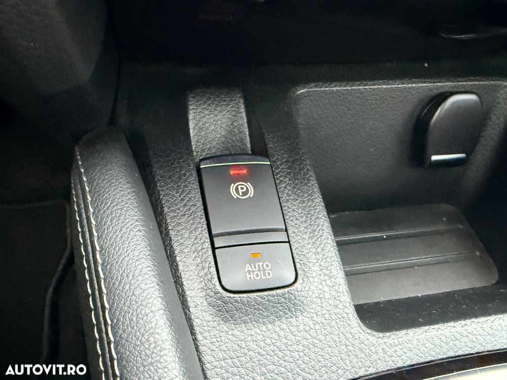 Nissan Qashqai 1.3 DIG-T DCT AKARI - 16