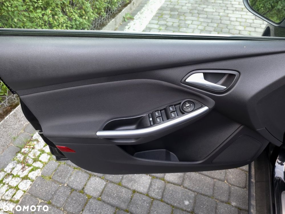 Ford Focus 2.0 TDCi Titanium - 18