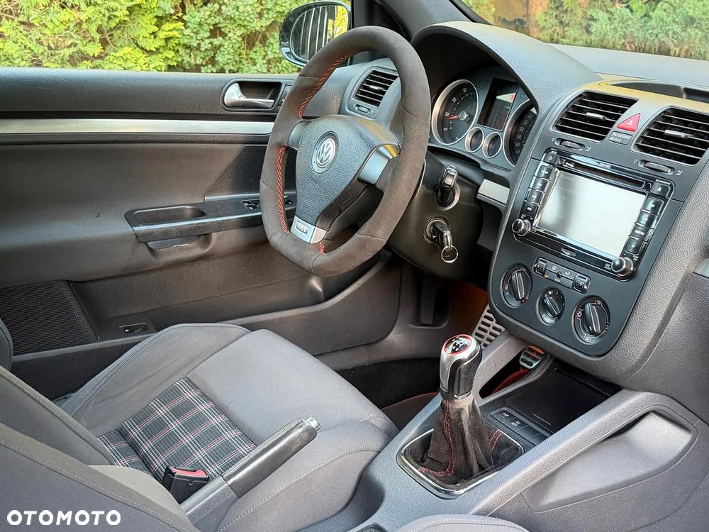 Volkswagen Golf 2.0 GTI - 26