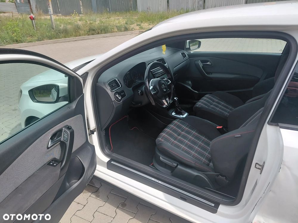 Volkswagen Polo 1.4 TSI GTI DSG - 6