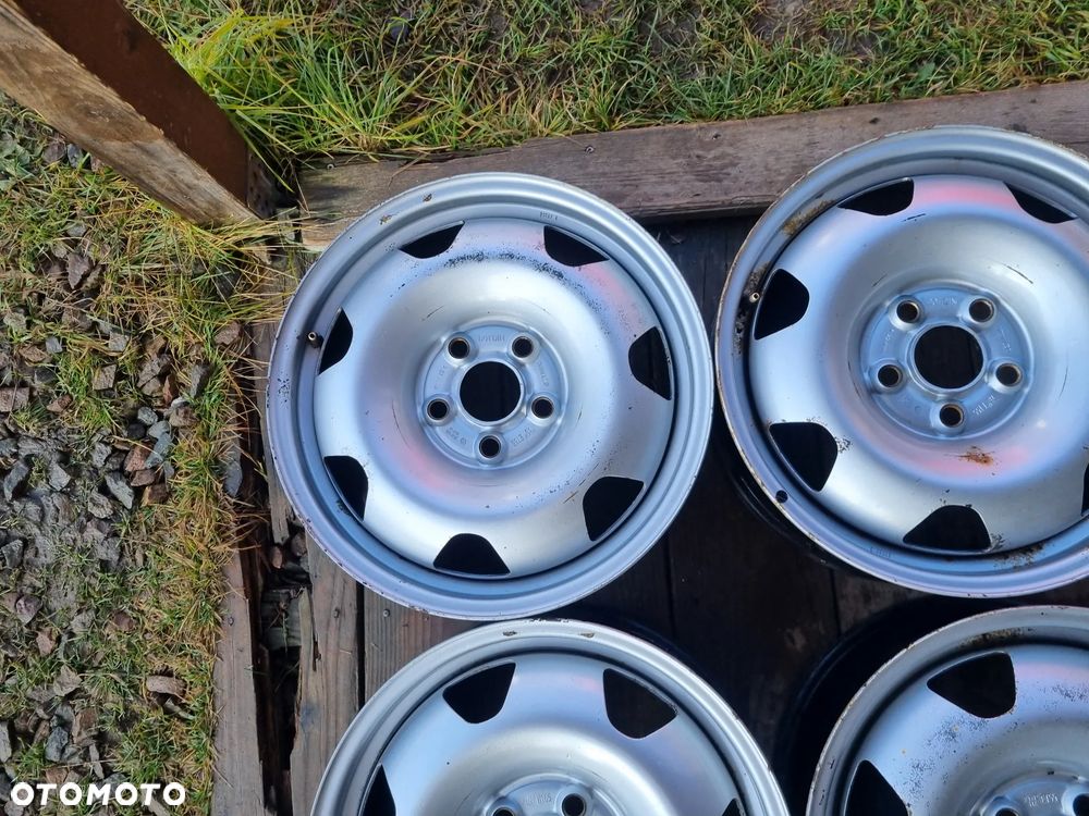 VW T5,T6 felgi 7x17 ET55 5X120 bdb stan 4szt. - 4