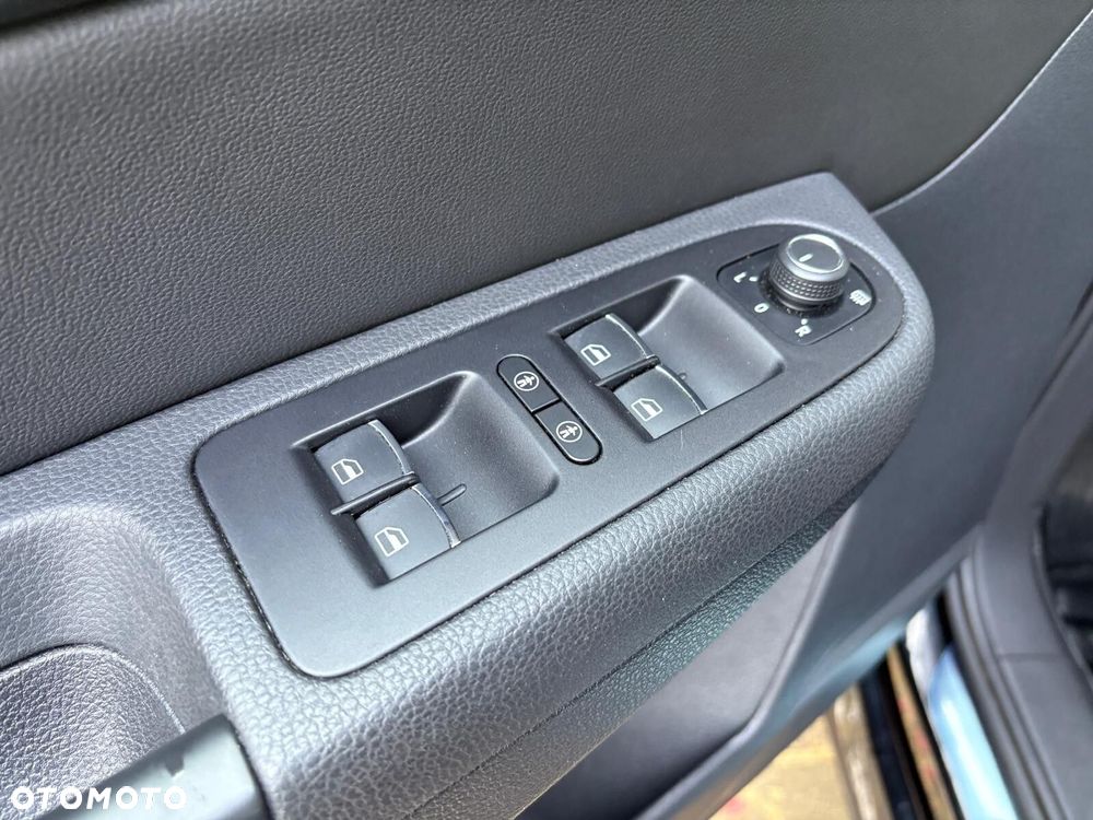 Seat Alhambra 2.0 TDI Xcellence DSG - 21