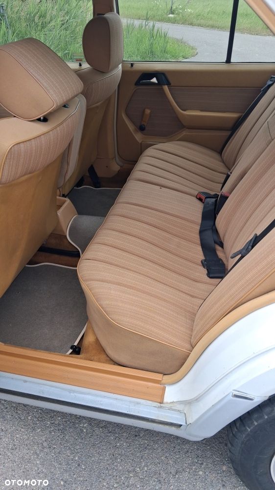 Mercedes-Benz W124 (1984-1993) - 8