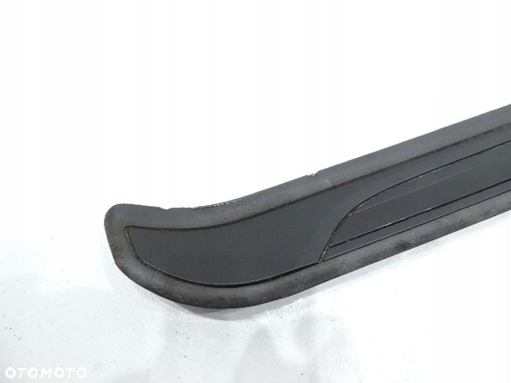 LISTWA NAKŁADKA PROGU PRAWA BMW E81 LIFT - 8