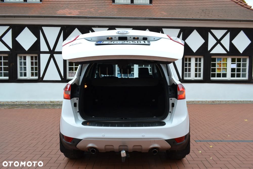 Ford Kuga - 19