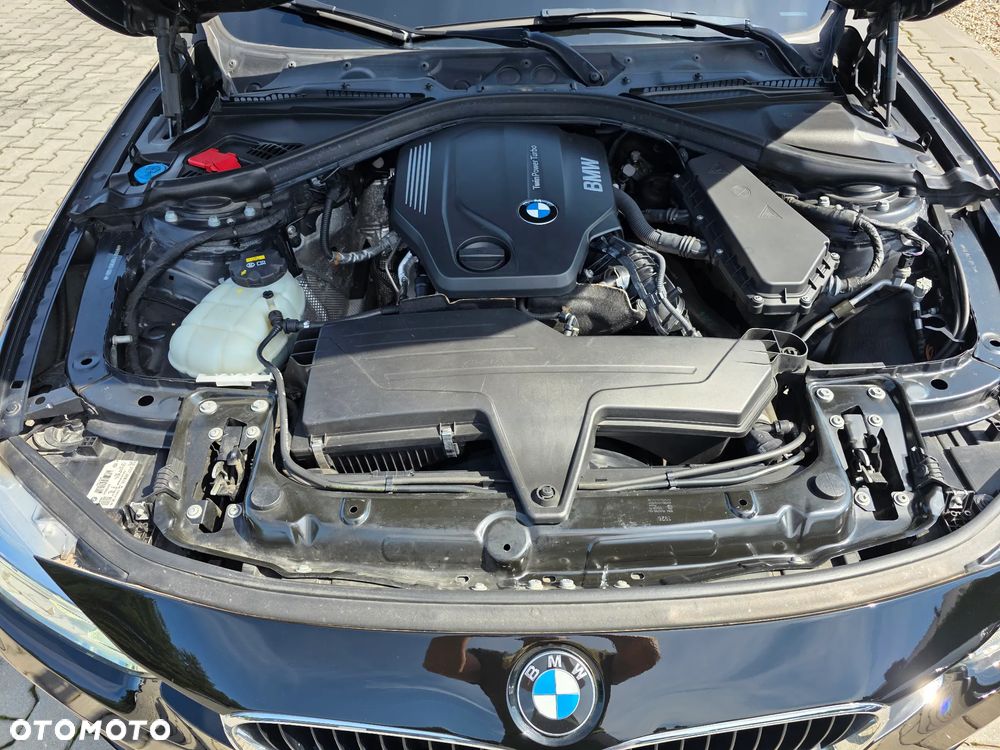 BMW Seria 3 320d xDrive - 18