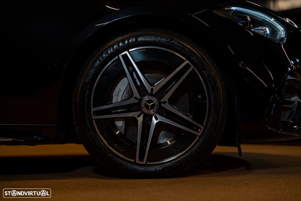 Mercedes-Benz C 300 e AMG Line - 7