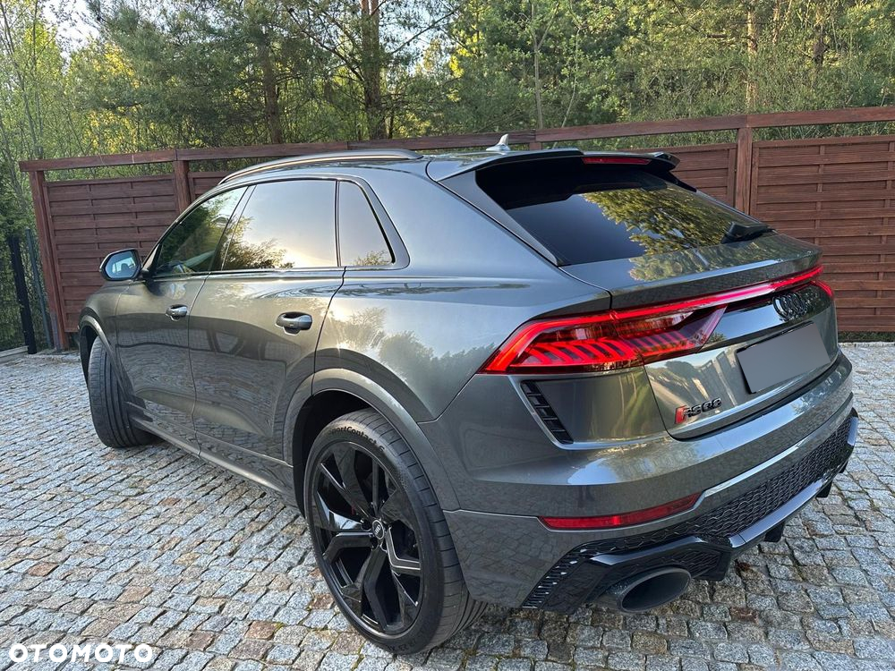 Audi RS Q8 - 3