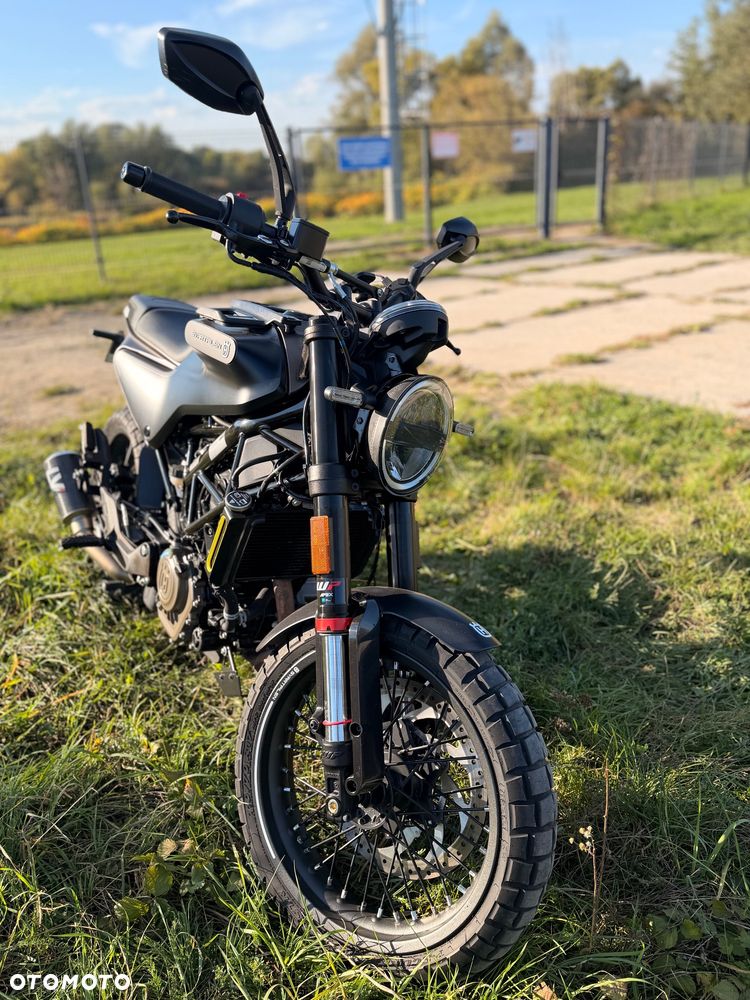 Husqvarna Svartpilen - 8