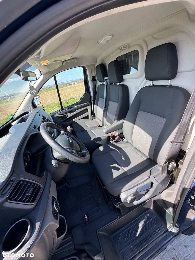 Ford Transit Custom - 16