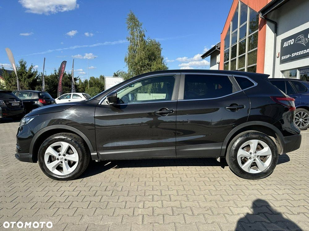 Nissan Qashqai 1.5 dCi N-Connecta - 9