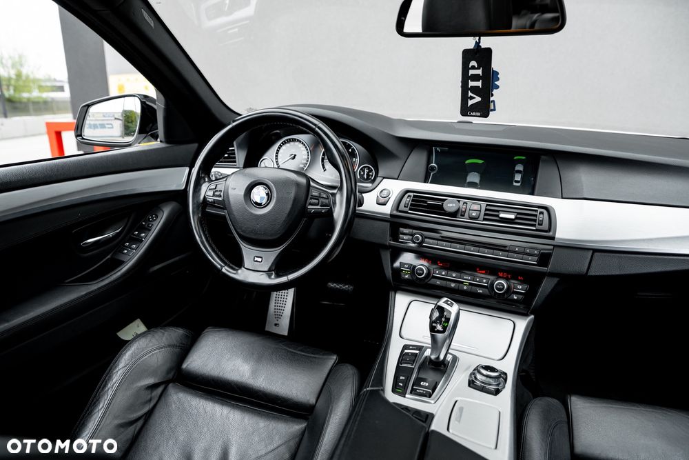 BMW Seria 5 535d xDrive Sport-Aut - 26