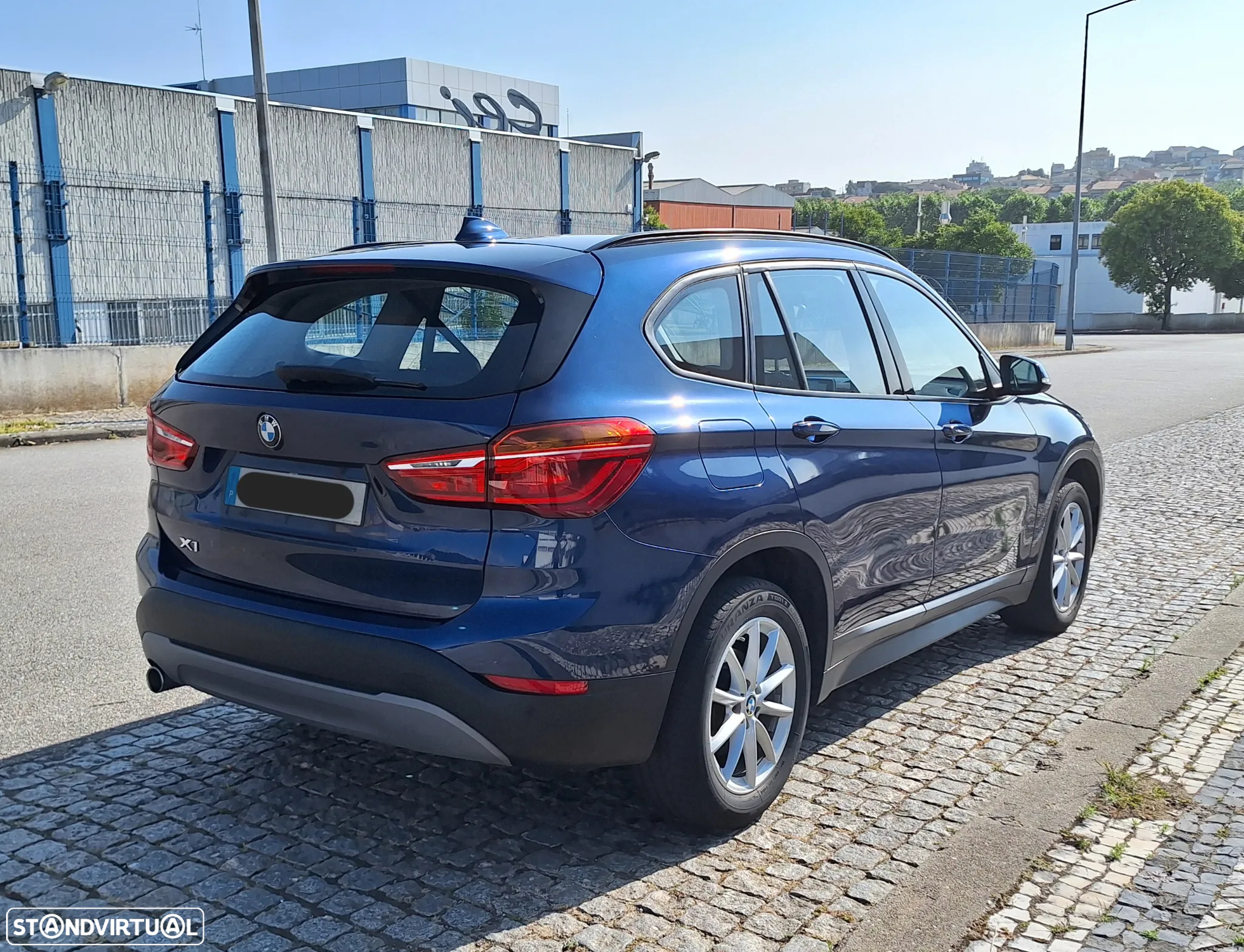 BMW X1 16 d sDrive - 4
