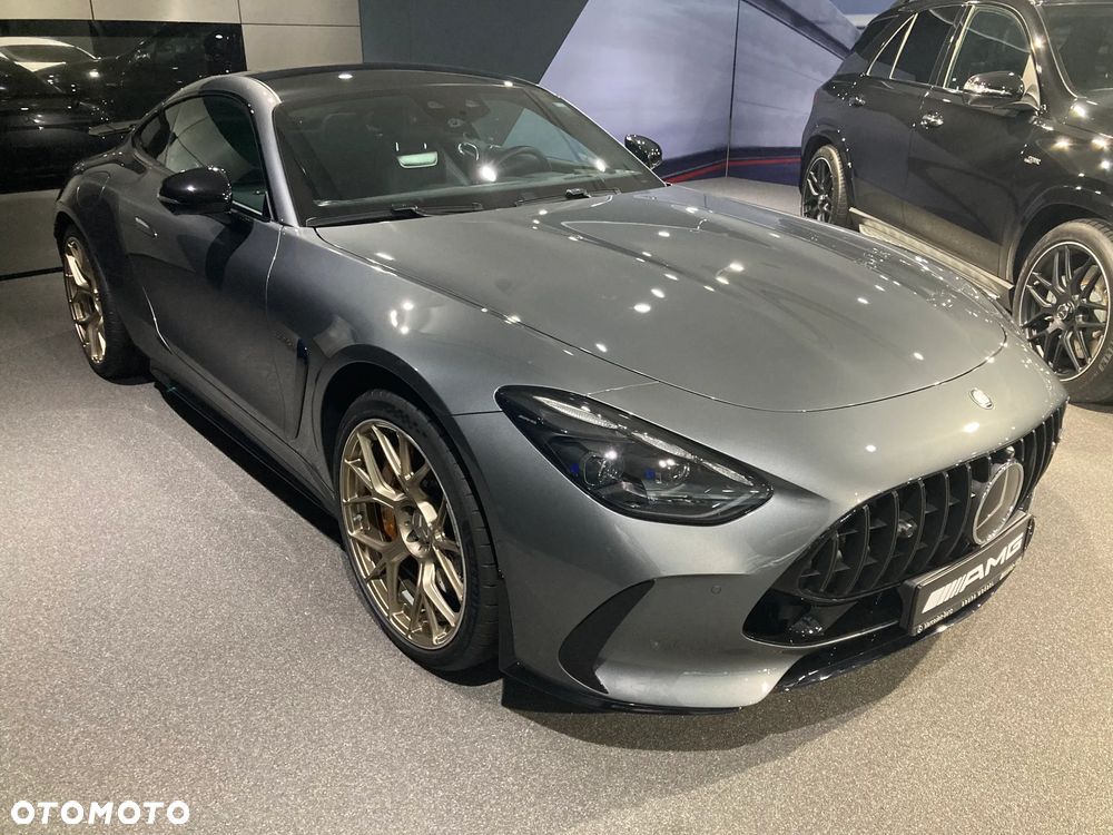 Mercedes-Benz AMG GT - 6