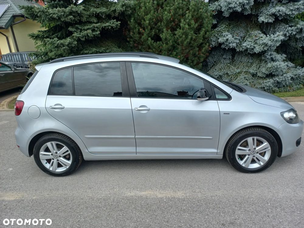 Volkswagen Golf Plus 2.0 TDI DPF MATCH - 11