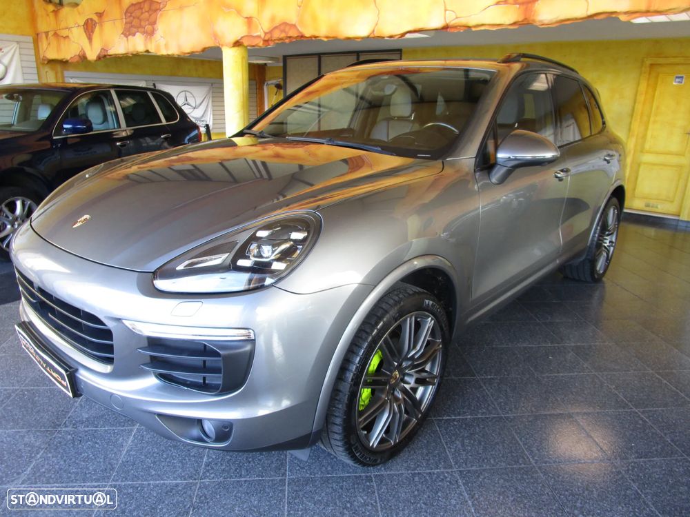 Porsche Cayenne S Tiptronic S - 1