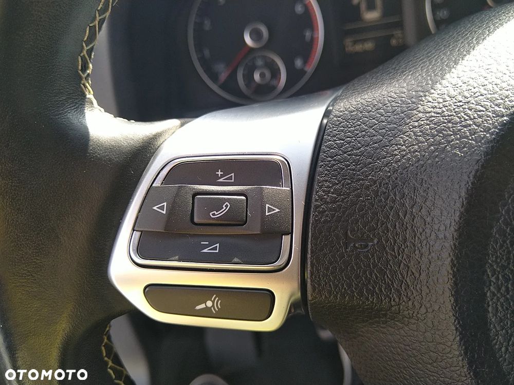 Volkswagen Scirocco - 24