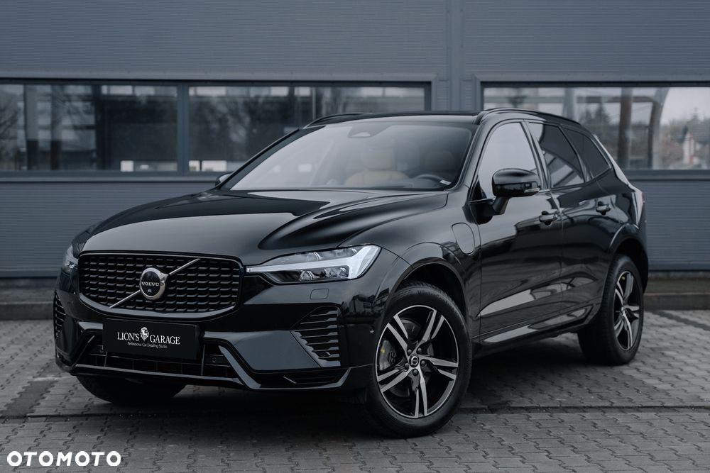 Volvo XC 60 T8 Plug-In Hybrid AWD Ultimate Dark - 1
