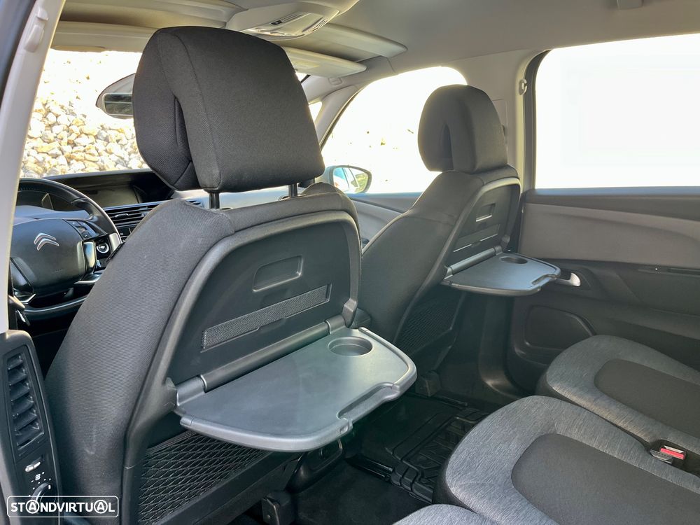 Citroën C4 PureTech 130 Stop&Start SHINE - 18