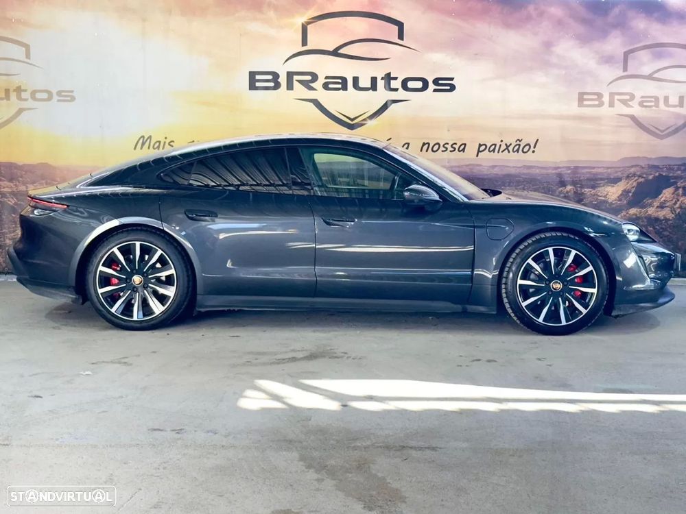 Porsche Taycan 4S - 5
