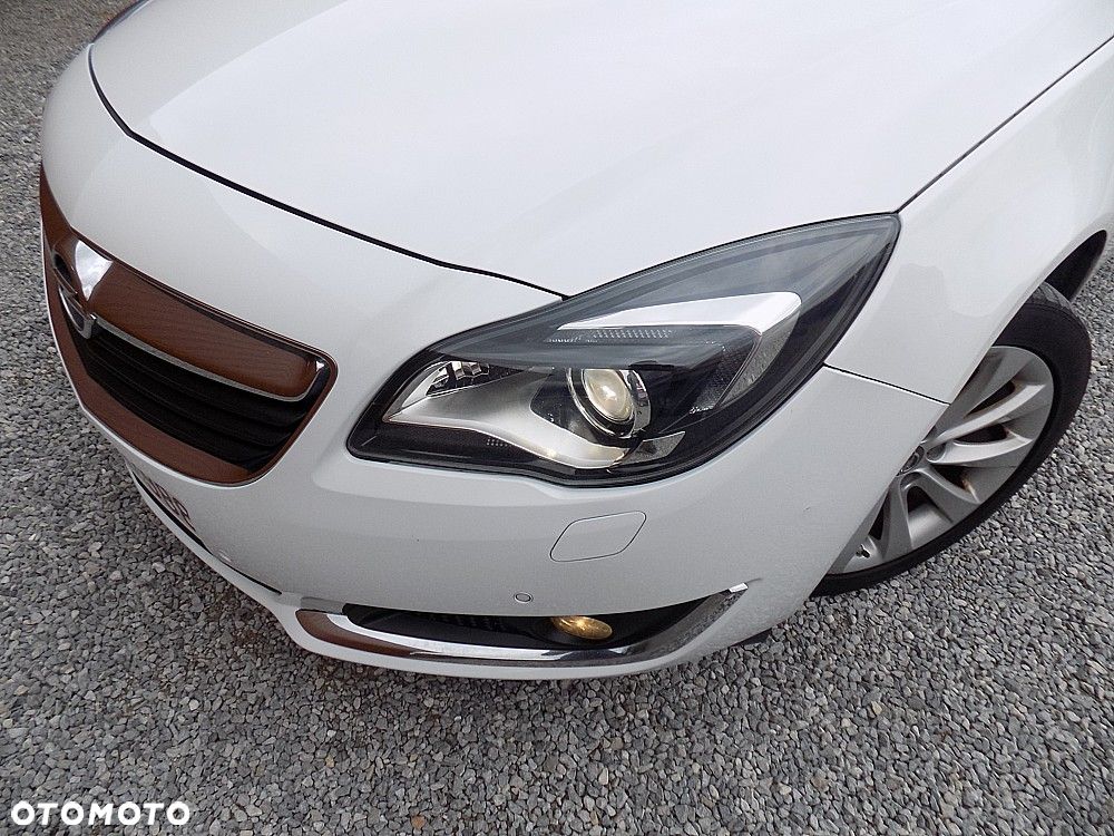 Opel Insignia 1.6 Turbo Design Edition - 23