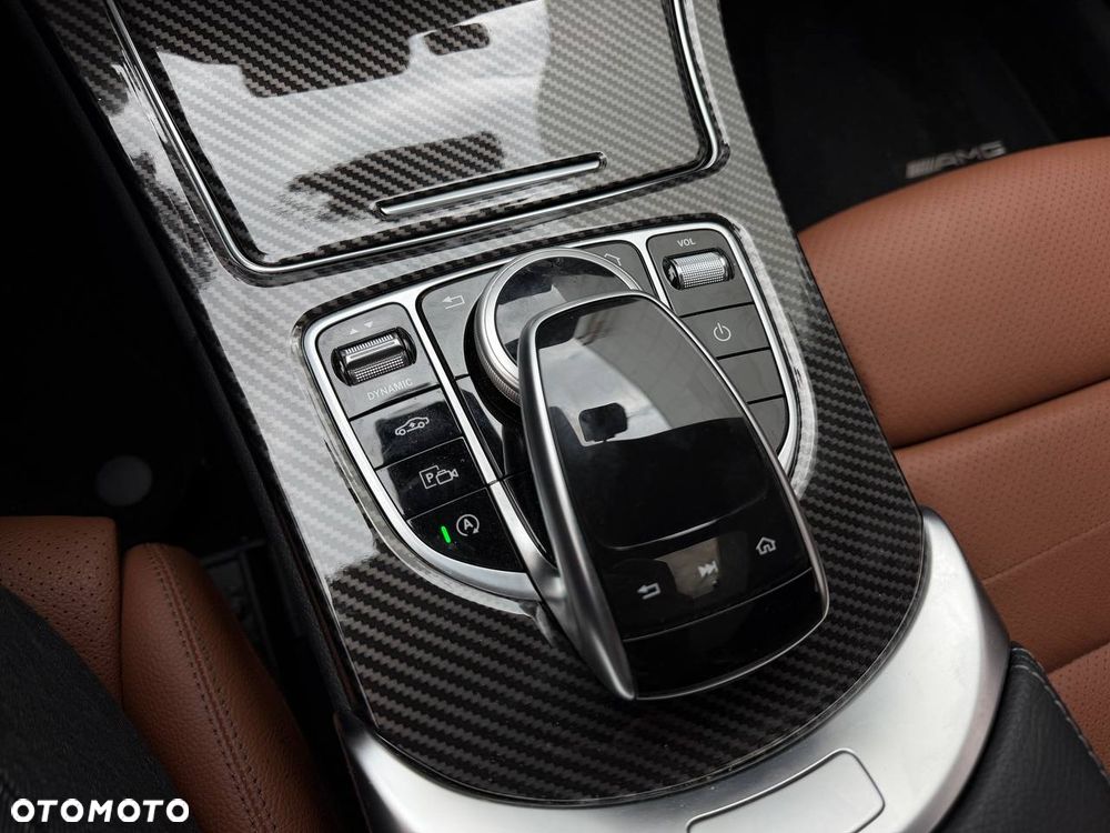 Mercedes-Benz Klasa C 300 4MATIC 9G-TRONIC - 7