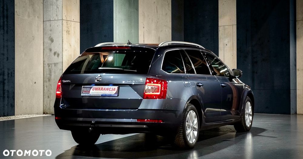 Skoda Octavia 1.6 TDI Premium Edition - 17