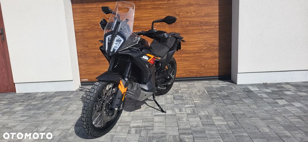 KTM Adventure - 8